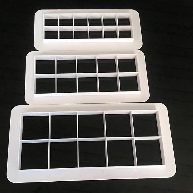 3Pcs Square Cookie Cutter Set with Geometric Design, 3 Sizes Plastic Biscuit and Fondant Cutters for Baking