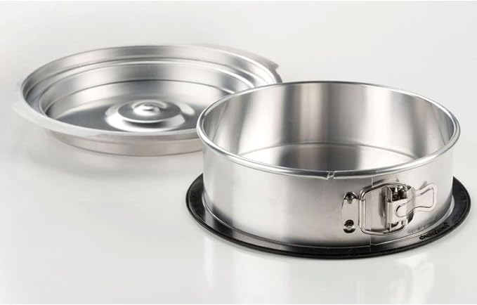 Chef'sPlanet 9" Springform Leak-Proof Non-Stick Cheesecake Pan With Built In Water Bath Basin - The Perfect Protection From Cracked Cheesecake And Sunken Souffles!