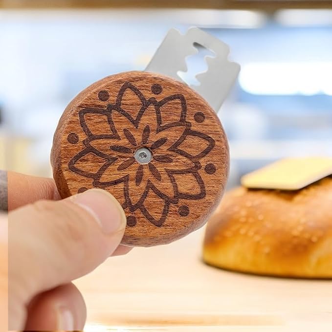 NAIVELY- UFO Bread Lame Cutter for Sourdough, 2 Pieces Wooden Lame Bread Slashing Tool Cutting Bread Scoring Knife Razor Cutter with 20 Replaceable Razor Blades