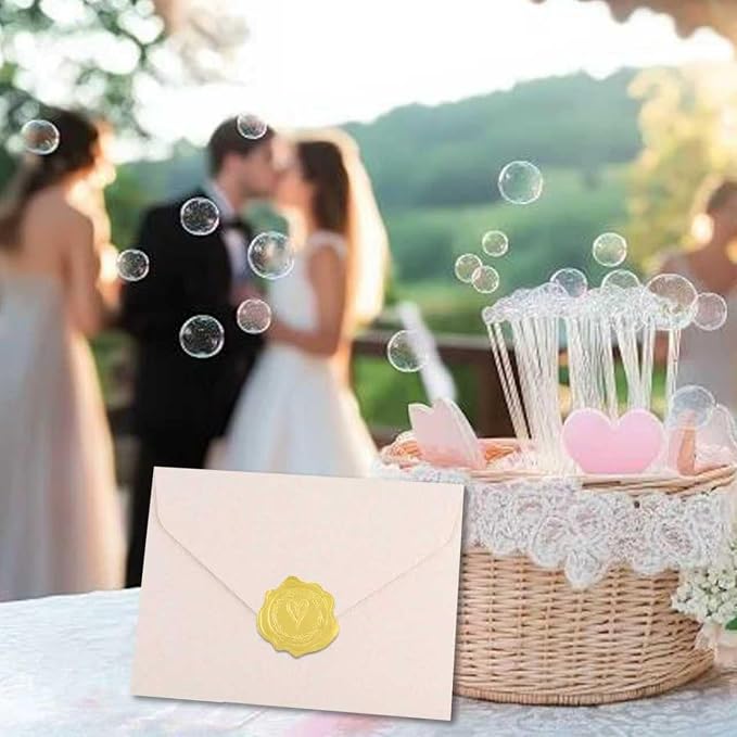 20 Pack 4x6 White Linen Envelopes with Gold Wax Seals - Handmade Look A6 Vintage Envelopes & Self-Adhesive Seal Stickers for Greeting Cards, love letter, Wedding, Party Invitation