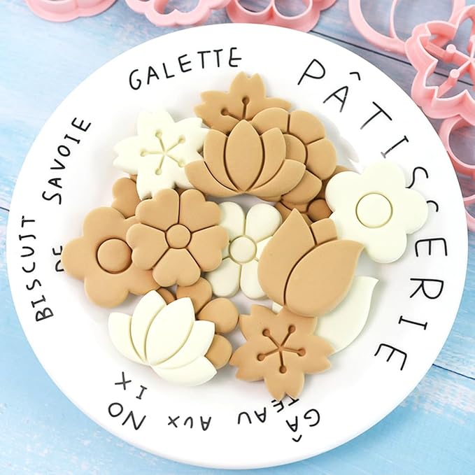 8pcs Mini Flower Cookie Stamps, One-touch Molding 3d Raised Design Cookie Cutters, suitable for Spring, Mother's Day, Valentine, Holiday & DIY Party Treats Frosting Decoration (Flower)