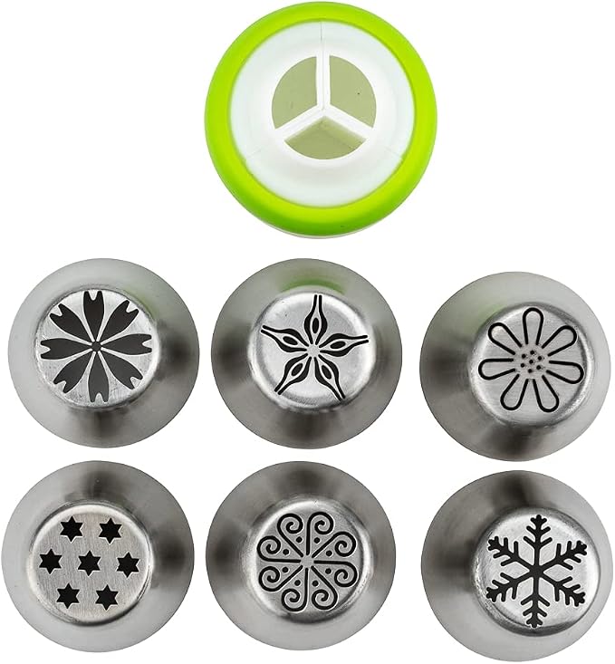 Restaurantware Pastry Tek Russian Piping Tips Set 17 Piece Durable Cake Decorating Kit - 6 Piping Tips 10 Piping Bags Stainless Steel Piping Bags And Tips Set 1 Tri-Color Coupler