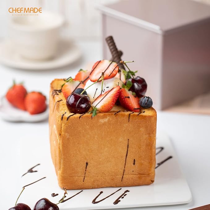 CHEFMADE Square Pullman Loaf Pan with Lid, 1Lb Dough Capacity Non-Stick Rectangle Flat Toast Box for Oven Baking 5.3" x 5.3"x 5.2"(Champagne Gold)