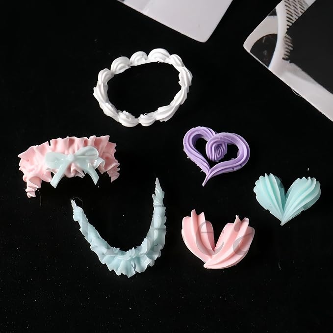 Heart & Lace Nail Art Silicone Mold, 3D Love Chain Nail Charms Mold, Romantic Heart Lace Nail Decoration Mold, Flexible Reusable Silicone Mold for Acrylic Gel Resin Nail Art