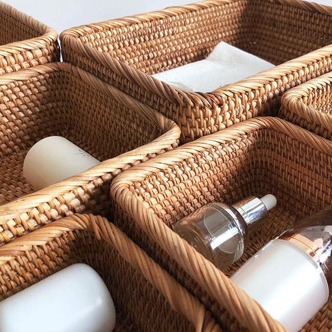 TITA-DONG Rattan Storage Baskets Rectangle Woven Bread Basket Rectangular Wicker Serving Organizer Tray Rattan Fruit Basket, Stackable Wicker Organizer for Kitchen Countertop Bathroom Living Room(M)