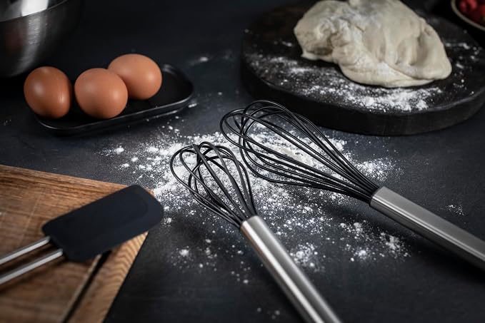 Kuhn Rikon Essential Small Silicone Balloon Whisk – Heat-Resistant Silicone for Cookware-Safe Mixing & Blending