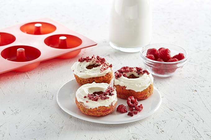 Lékué Platinum Silicone Donut Mold | 6 Non-Stick Holes For Baking - No Grease Needed | Pop-Out Oven Cake Molds | Heat-Resistant, Freezer Safe, Microwave Safe, Dishwasher Safe | Red