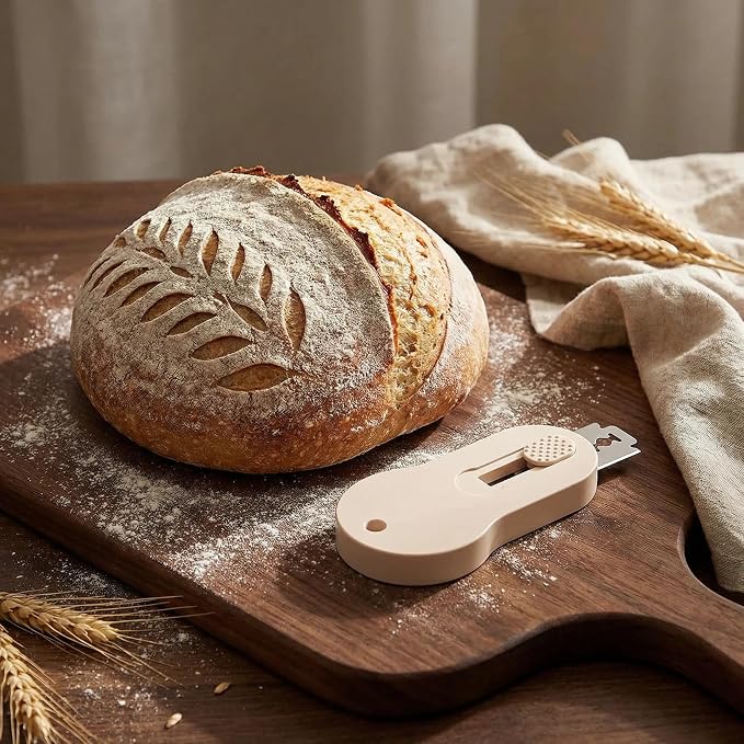 Bread Lame Sourdough Scoring Tool,Extractable & Magnetic Bread Knife Sourdough Scoring Tool,Bread Razor for Homemade Bread, Scoring Knife for Bread Baking, Includes 5 Razor Blades(Cream)