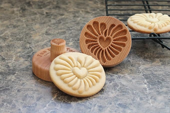 Wood Cookie Stamp, 2.5 Inch (Heart Love CS-054)