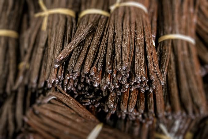 12 Vanilla Extract Labels for Homemade Extract - Great for Gifts - 3"x3" Square Sticker