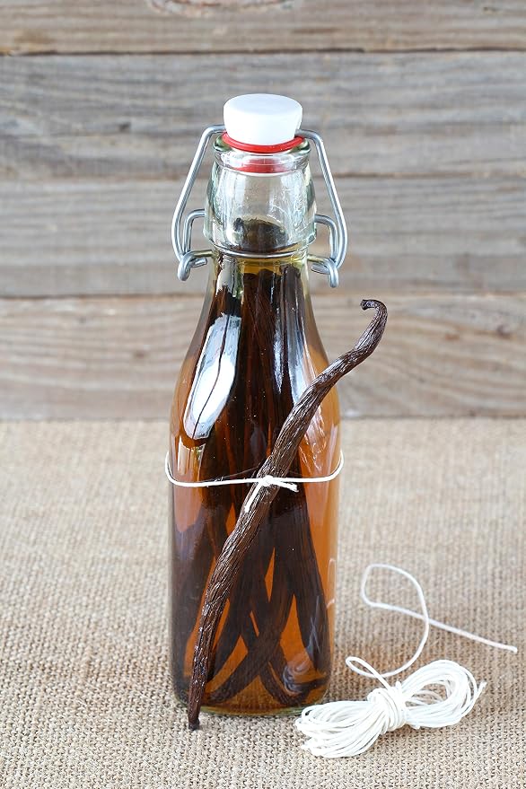 Organic Vanilla Extract - Made with Madagascar Vanilla Beans - 8 fl oz – for Baking, Desserts, Home Cooking and Chefs