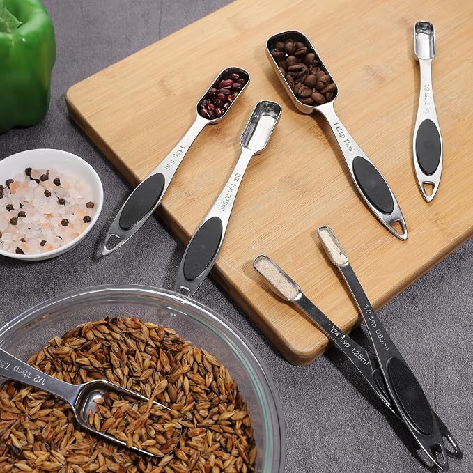 Magnetic Measuring Spoons Set Includes 7 Stainless Steel Magnetic Measuring Spoons,Nesting Measuring Spoon Teaspoon with Leveler for Dry or Liquid Ingredients (8, Black)