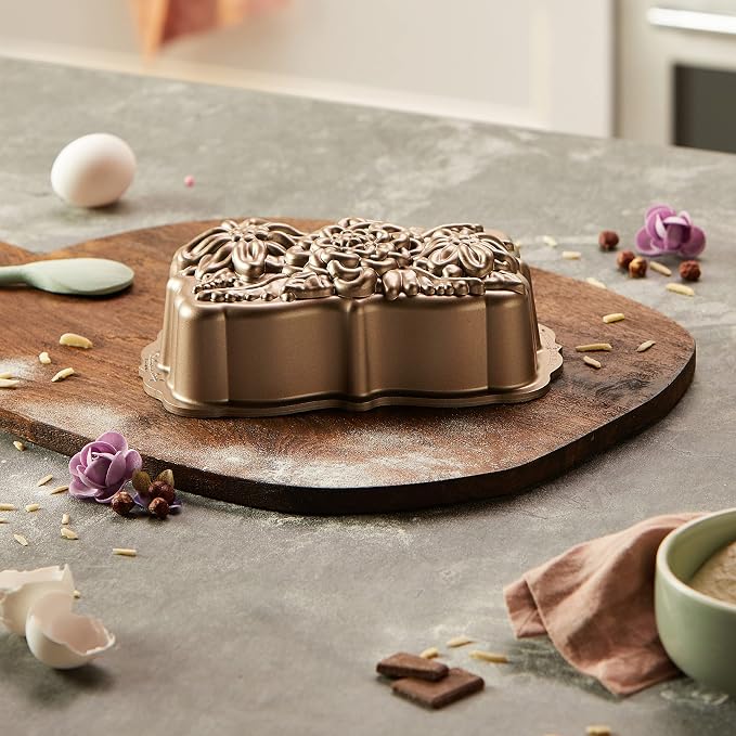 Nordic Ware Wildflower Loaf Pan, 6-Cup, Toffee