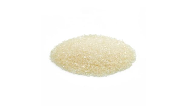 Yupik Organic Cane Sugar 2.2 lb (35.2 oz), Non-GMO, Vegan, Gluten-Free, USDA Certified, Kosher, Rich Molasses-Like Flavor, All-Natural, Low-Calorie Sweetener for Baking & Cooking