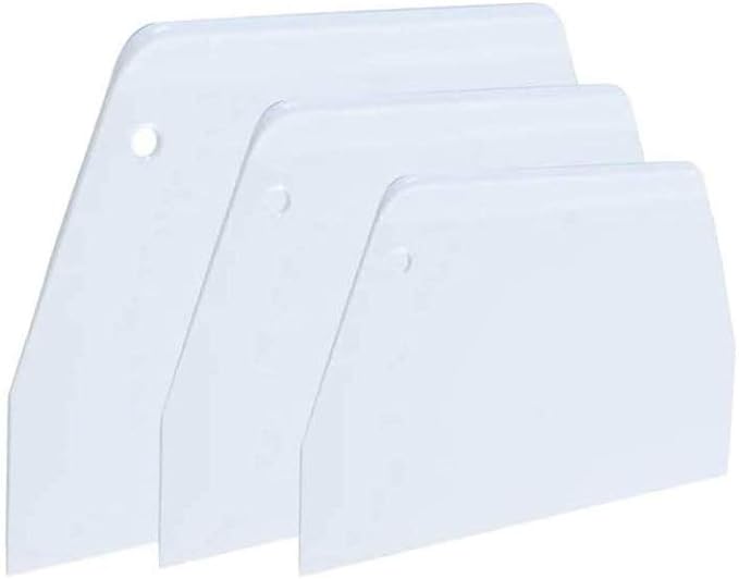 Luckycivia 3-Piece Trapezoidal Plastic Scraper - Multi-Function Kitchen Tool for Pizza Dough, Pastry, Cake (White)