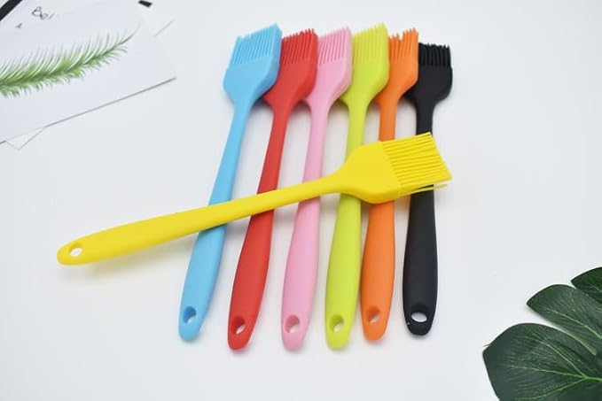 Silicone Basting Brush, Heat Resistant Oil Pastry Brush for Cooking Baking Grilling BBQ, 8 Colors ，Green, Orange, Blue, Pink, Red, Purple, Black, Yellow (Pink)