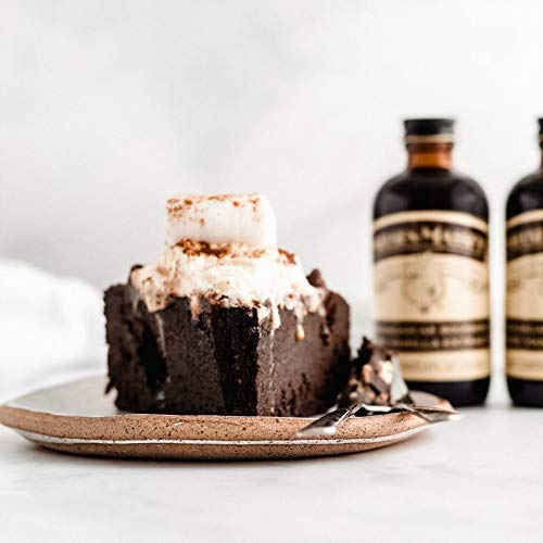Nielsen-Massey Madagascar Bourbon Pure Vanilla Extract for Baking and Cooking, 32 Ounce Bottle