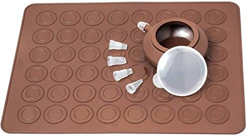 48 Hole Macarons Silicone Mat Baking Mold Silicone Macaron Kit Pastry Baking Mat and Decorating Piping Pot with 4pcs Nozzles
