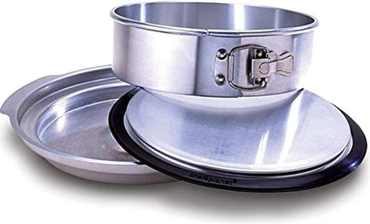 Chef'sPlanet 9" Springform Leak-Proof Non-Stick Cheesecake Pan With Built In Water Bath Basin - The Perfect Protection From Cracked Cheesecake And Sunken Souffles!