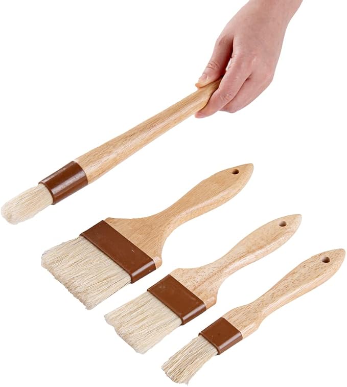Pastry Tek Natural Wood Pastry / Basting Brush 4-Piece Set - with Boar Bristles - 1 count box