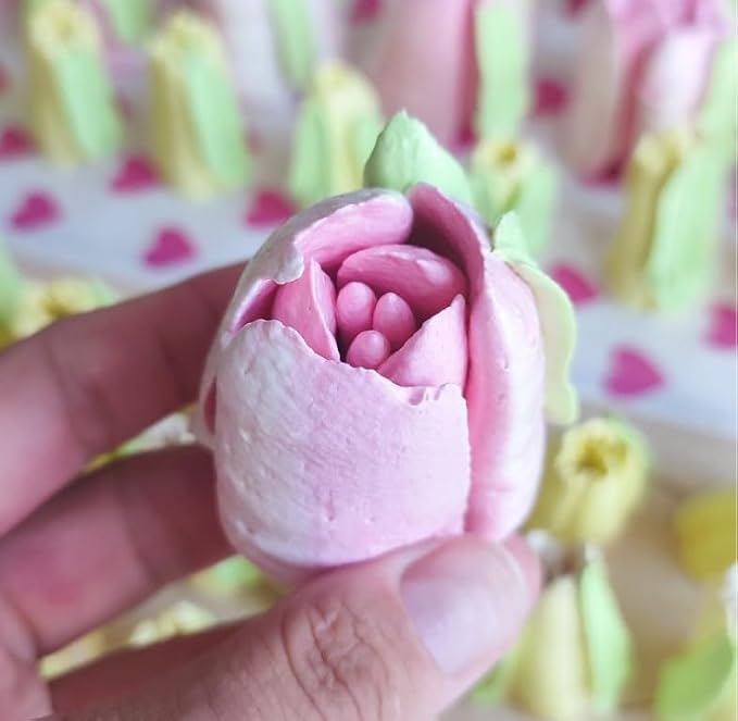 1 Piece Stainless Steel Extra Large Russian Tulip Flower Pattern Icing Tips,Pastry Russian Piping Nozzles for Marshmallow Bouquet,Cake Decorating Piping Tips,Flower Frosting Nozzles for Decorating