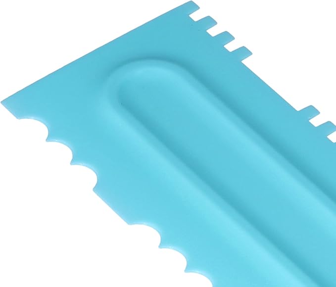 aqxreight Cake Scraper Cake Smoother, DIY Cream Dough Scraper Combs Fondant Cake Cutter Pattern Modeling Tool Fit for Home Kitchen Bakery Cake Decorating Kit (Single (randomly