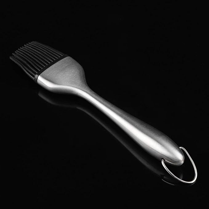 BBQ Basting Brush with Silicone Head | High Heat Tolerant Oil Brush for Grilling/Baking/Cooking | Stainless Steel Handle, Dishwasher Safe & Simple to Maintain