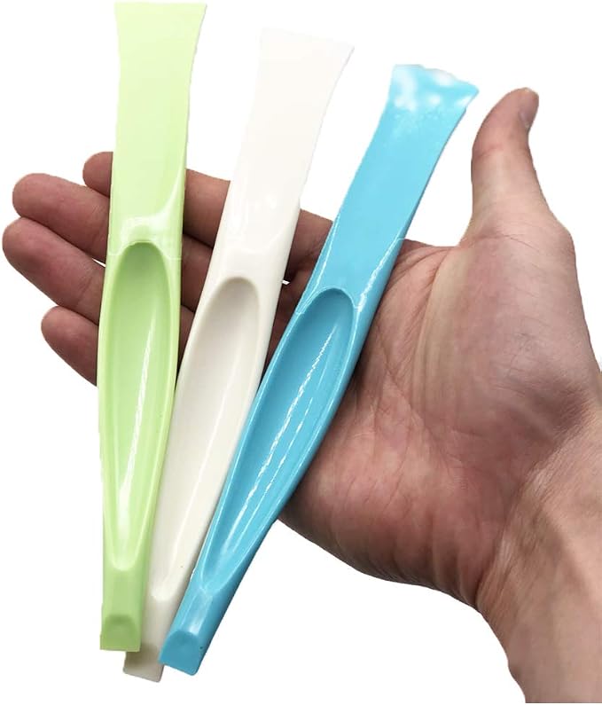 15 Pack Multipurpose Stiff Scraper Gum Scraper,Flexible Plastic | Kitchen Cleaning Scraper,Label Scraper,Can Opener,Heavy-duty Plastic,Can be Used at both ends,Scrape Corner Slot/Large Area