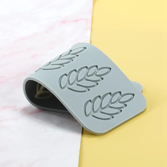 TUKE 3D Leaves Silicone Molds Flower Cake Fondant Mat Bee Leaf Pastry Moulds Rose Impression Chocolate Hollow Lace Mold (Leaf_8.2x3.2x0.12inch_G)