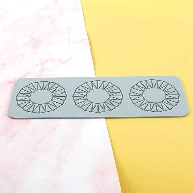 TUKE 3D Leaves Silicone Molds Flower Cake Fondant Mat Bee Leaf Pastry Moulds Rose Impression Chocolate Hollow Lace Mold (Sun_10.2x3.6x0.12inch_M)