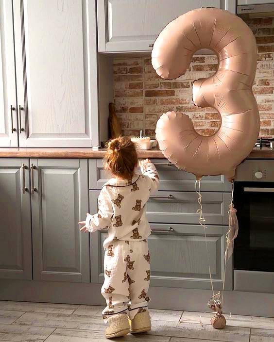 Numbers Balloon 3, 40 Inch Large Light Brown Balloon for Three Year Old Birthday Decor, 3 13 30 31 Birthday Party Decorations for Wedding Supplies