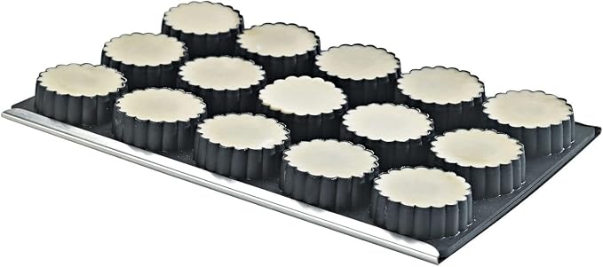 Mallard Ferriere 15-Fluted-Cavity Tartlet Cutter and Baking Pan with 15 Round Cavities 45 Millimeters Diameter x 8 Millimeters High