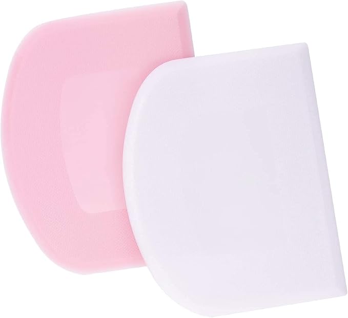 LUTER 2 Pieces 12 x 9.5 cm Pastry Horn – Plastic Dough Scraper for Kitchen, Pastry, Pancakes (Pink, White)