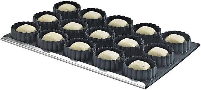 Mallard Ferriere 15-Fluted-Cavity Tartlet Cutter and Baking Pan with 15 Round Cavities 45 Millimeters Diameter x 8 Millimeters High