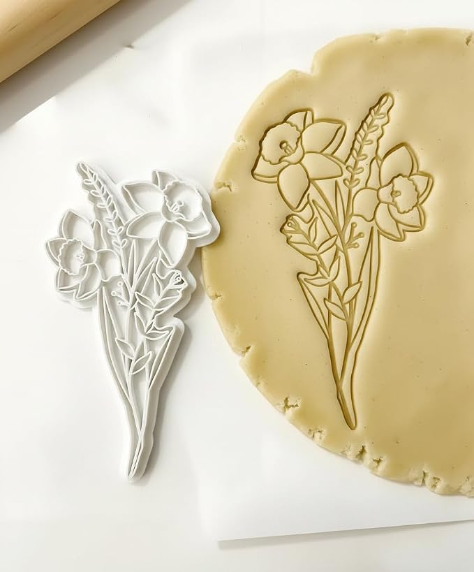 Birth Flower Cookie Cutter March Daffodil 3D Embosser Stamp with Detailed Petal Texture - Birth Month Flower Fondant Biscuit Baking Tools - Personalized Birthday Mom Gift Party Decorating 4"
