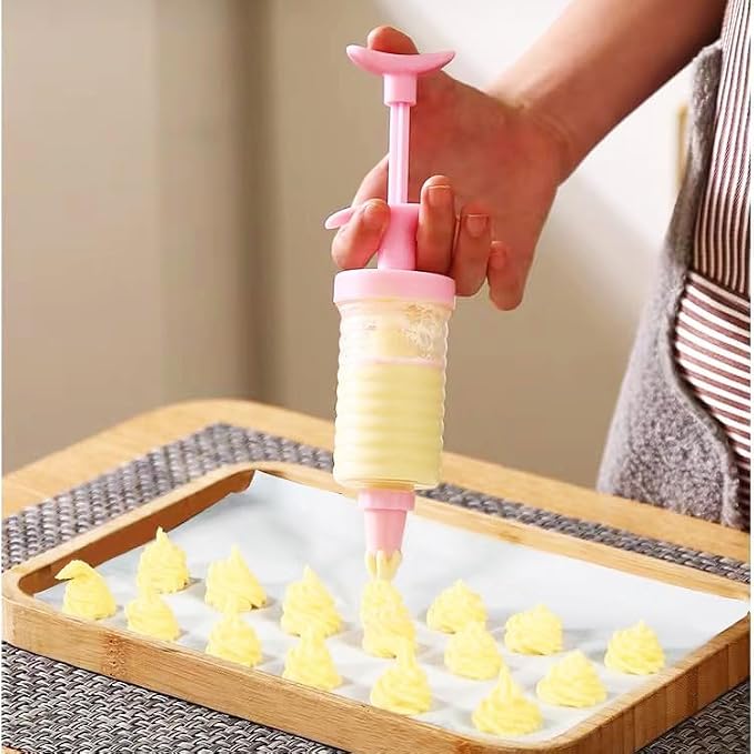 Professional Cake Decorating Kit, Piping Nozzle with Syringe, 8 Plastic Pastry Tips, Icing Tube for Cupcakes