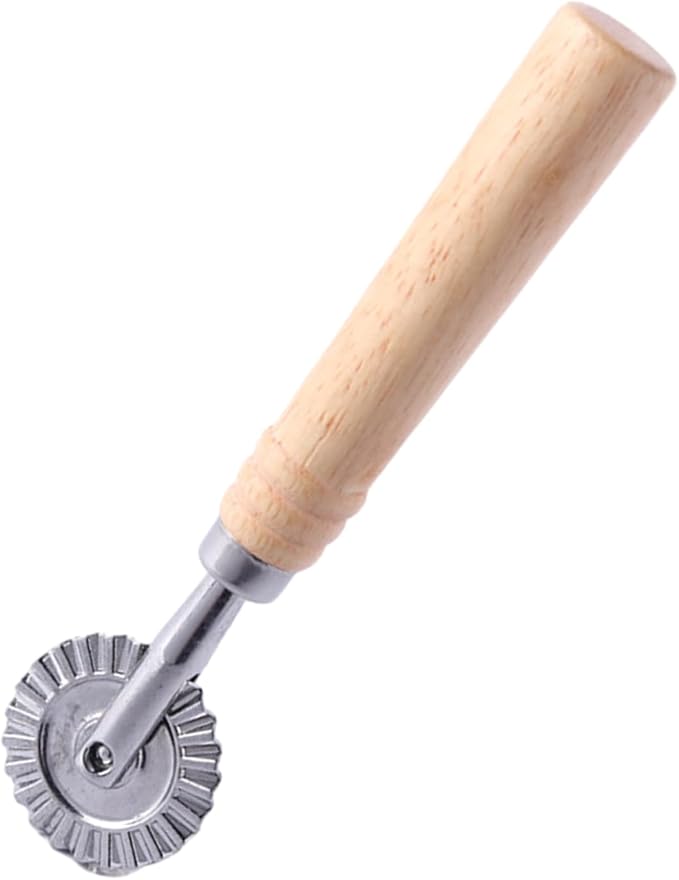 Pastry Cutter Wheel, Pasta Cutter Wheel with Long Wooden Handle, Zinc Alloy Ravioli Cutters Wheels with Roller Dumpling Lace Making Cuttered for Kitchen(SIZE:6.3 x 1.57inch)