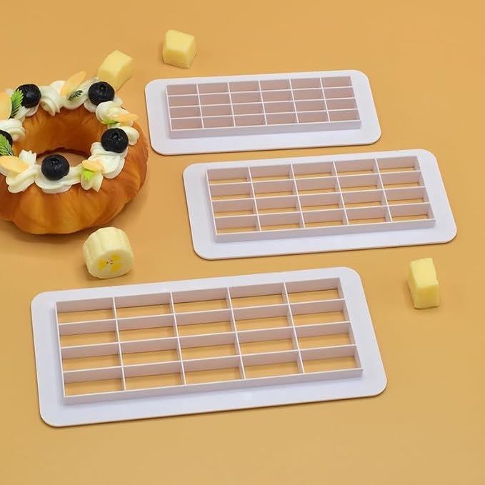 3Pcs Square Cookie Cutter Set with Geometric Design, 3 Sizes Plastic Biscuit and Fondant Cutters for Baking