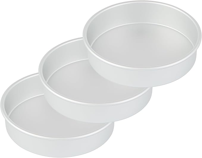 Restaurantware Aluminum Straight-Sided Cake Pan - Pack of 1 - Met Lux 8 x 2 Inches Round Baking Tin, Greaseproof, Even-Heating, Freezable - Anodized Aluminum Round Cake Pan Ideal For Baking