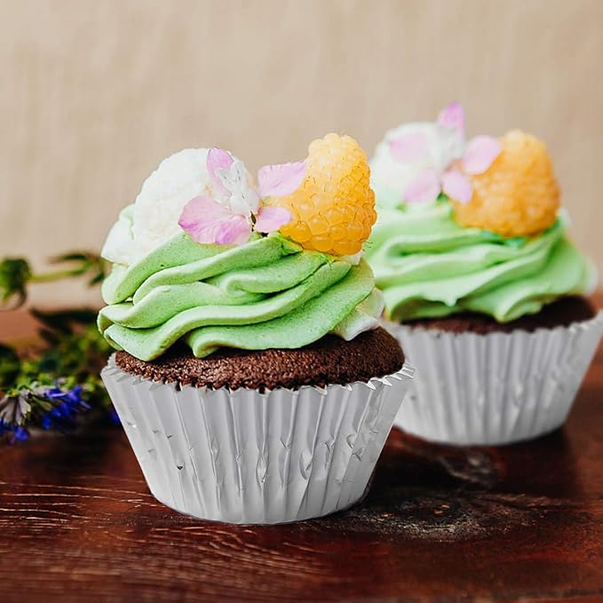 Silver Foil Cupcake Liners,GOLF Standard Size Silver Foil Cupcake Liners Wrappers Metallic Baking Cups,Muffin Paper Cases, 500 Pack