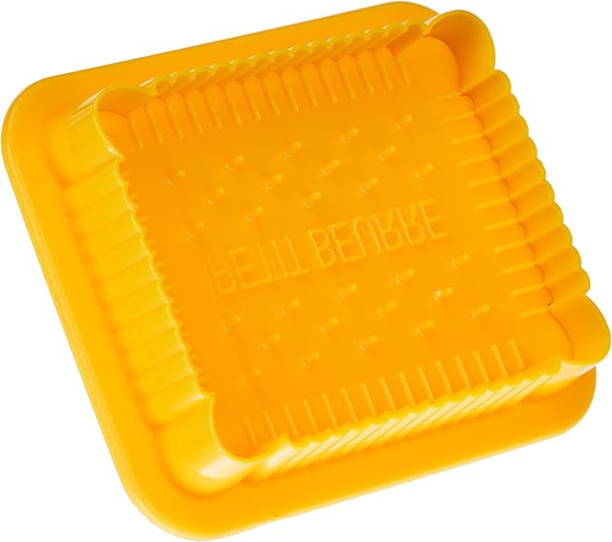 Ibili Petit Beurre Cookie Cutter with Ejector – Rectangular Pastry and Biscuit Cutter with Scalloped Edge – Premium Baking Tool for Butter Cookies – Easy to Use – Made in Spain (2.75 x 2.2 Inches)