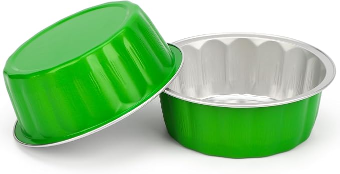 Beasea Disposable Ramekins 8oz, 50 Pack Foil Cups with Lids Cupcake Cups Grass Green Aluminum Foil Cups Creme Brulee Muffin Cupcake Baking Cup Mini Pudding Cake Tins for Party Wedding Birthday
