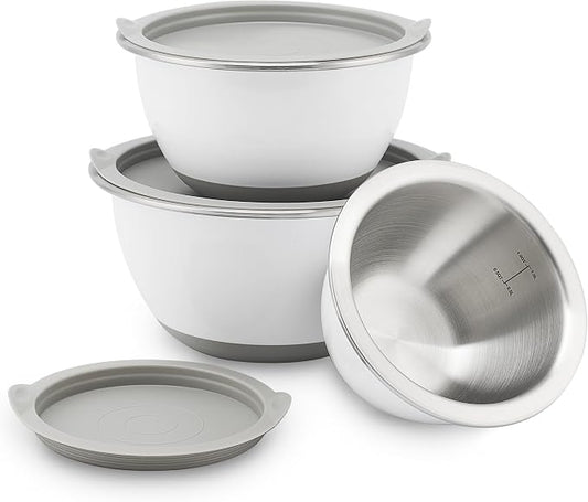 Rorence Mixing Bowls Set with Lids, 18/8 Stainless Steel Mixing Bowls with Non-Slip Silicone Base & Measurement Marks, Airtight Food Storage for Baking, Cooking & Meal Prep,1.5QT/3QT/5QT/White