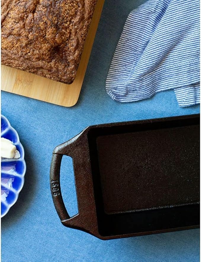 Lodge Seasoned Cast Iron Loaf Pan 8.5 Inches - Pre-Seasoned Rectangular Cast Iron Bakeware- Even Browning Bread Pan with Easy-Release Finish - PFAS-Free Non-Toxic Cookware (Pack of 3)