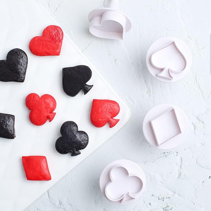 8 Pieces Poker Playing Bridge Plastic Cookie Cutter Playing Card Fondant Cutter Poker Cards Fondant Mold(Spade, Club, Diamond, and Heart)