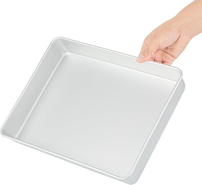 Restaurantware-Met Lux 13 x 9 x 2 Inch Straight-Sided Baking Tin, 1 Rectangular Cake Pan - Oven-Ready, Freezable, Anodized Aluminum Baking Sheet Cake Pan, Greaseproof, For Birthday