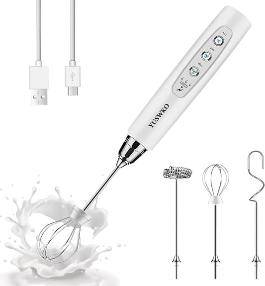 YUSWKO White Handheld Milk Frother Wand for Coffee, Rechargeable Electric Whisk with 3 Heads 3 Speeds Drink Mixer Coffee Frother For Latte, Cappuccino, Hot Chocolate, Egg