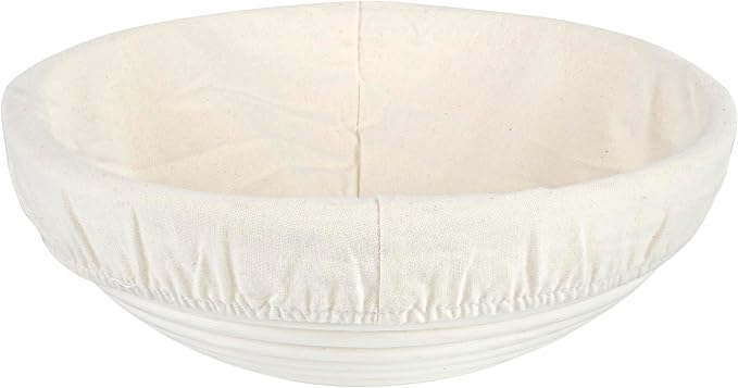 Restaurantware Bread Proofing Basket 9 Inch Round Pack of 1 Rattan Dough Fermentation Basket With Cotton Liners, Oval Banneton Bread Rising Bowl For Home, Commercial, and Artisanal Baking