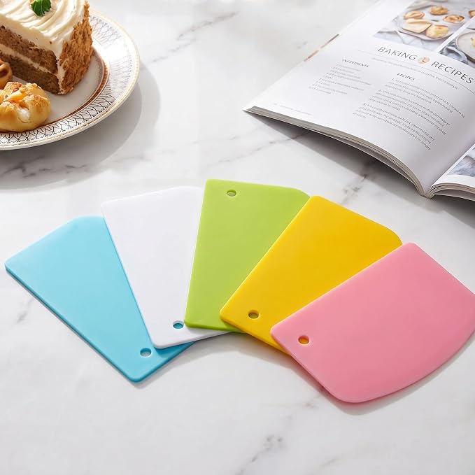5 Pcs Dough Scraper Flexible Bench Scraper Plastic Bowl Scrapers Multifunctional for Sourdough Bread Dough Cake Baking