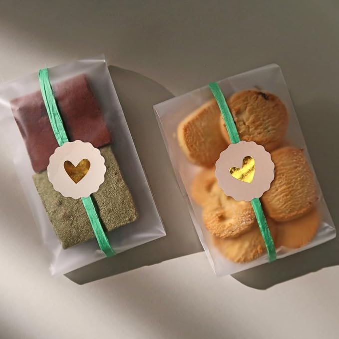 2 Inches Cute Heart Stickers 180PCS Circular Love Self-Adhesive Decor Sticker Wavy Edge Gold Foil Sealing Labels for Box Bag Handmade Packaging Gift Wrapping Envelope Valentine's Day Mother's Day